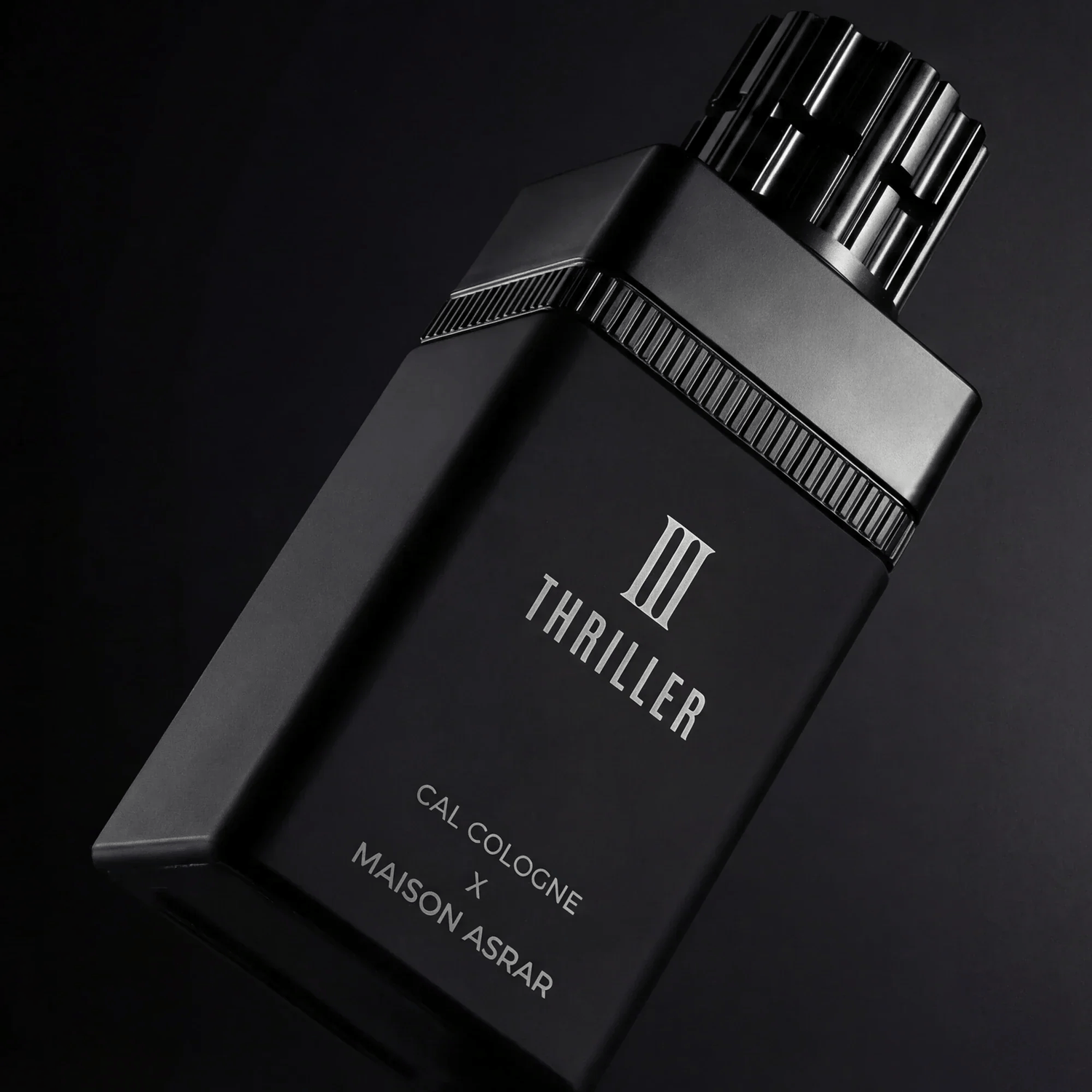 Maison Asrar Thriller III Review UK. A unisex fragrance created with Cal Cologne, inspired by YSL 6 Place Saint Sulpice. Notes, longevity, hype by Nura Bliss. 