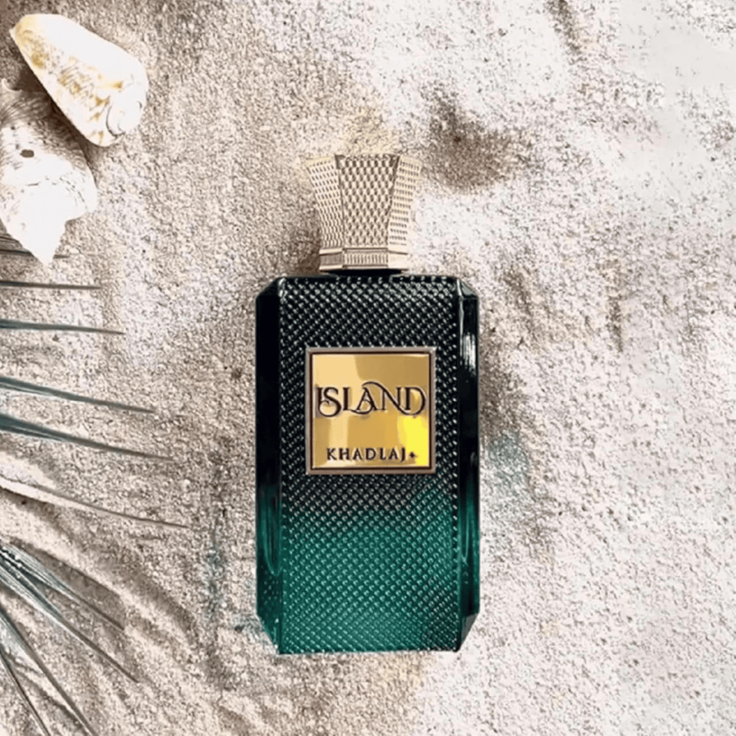 Discover Khadlaj Island UK. A luxurious Extrait de Parfum with coconut, pineapple, ginger & amber. Intense, tropical & long-lasting. Shop now at Nurabliss!