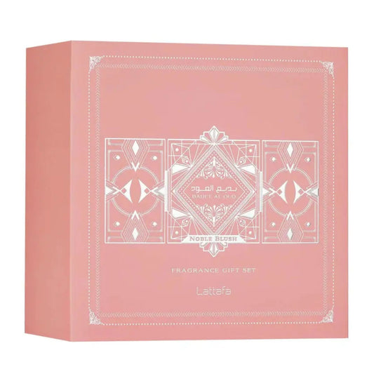 Shop Lattafa Badee Al Oud Noble Blush Gift Set. A dreamy, creamy blend of rose milk, sweet meringue, almond, and vanilla. Includes 100ml EDP, travel spray & hair mist.